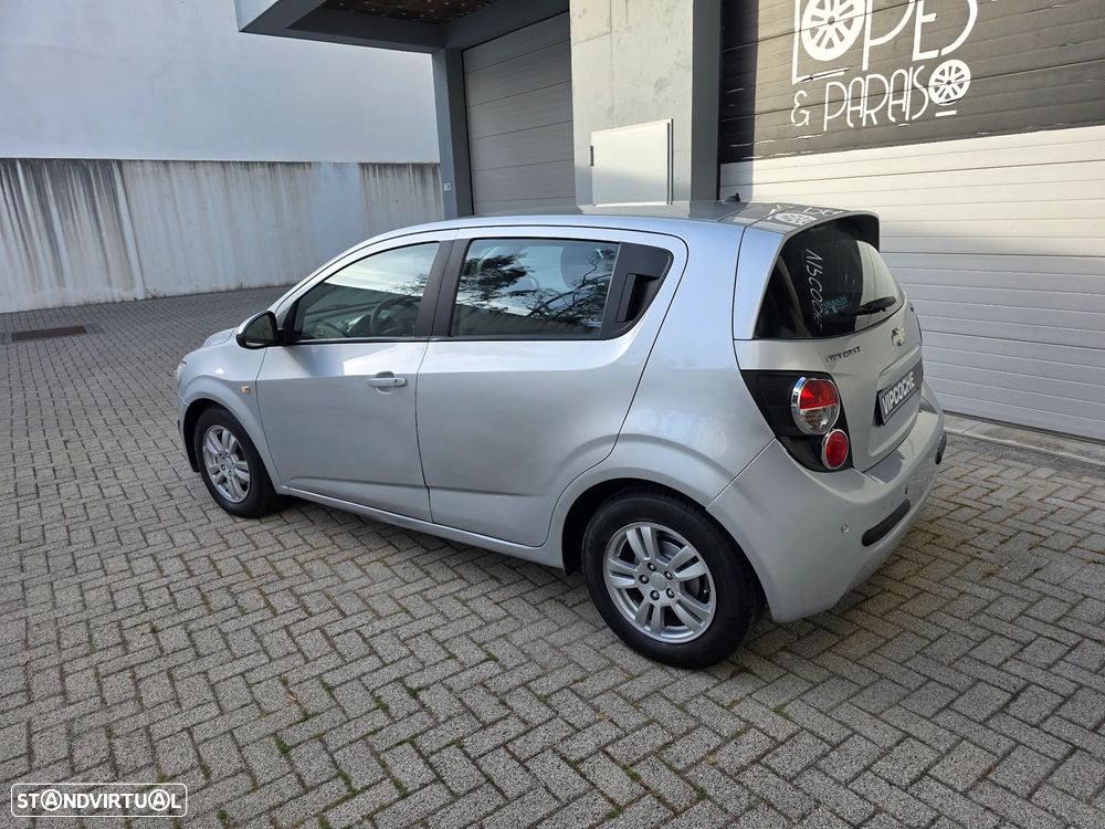 Chevrolet Aveo 1.3 VCDi LTZ - 9