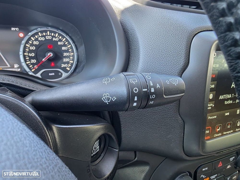 Jeep Renegade 1.0 T Limited - 25
