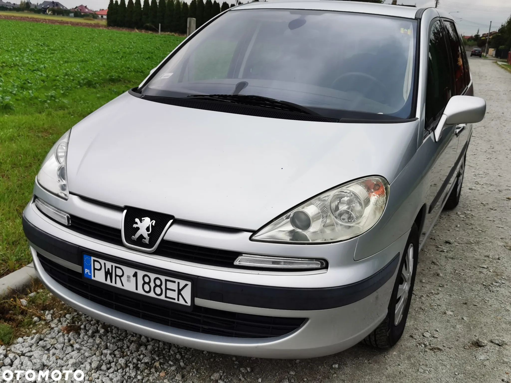 Peugeot 807 2.2 ST - 8