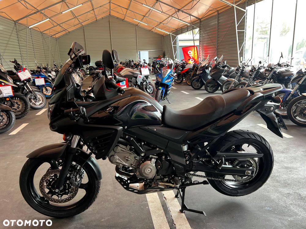 Suzuki DL - 11