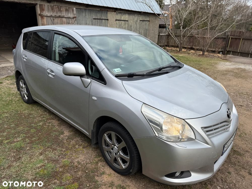 Toyota Verso 1.8 7-Sitzer Life - 4