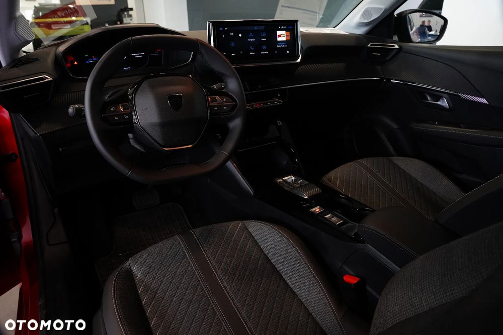 Peugeot 208 Allure - 5