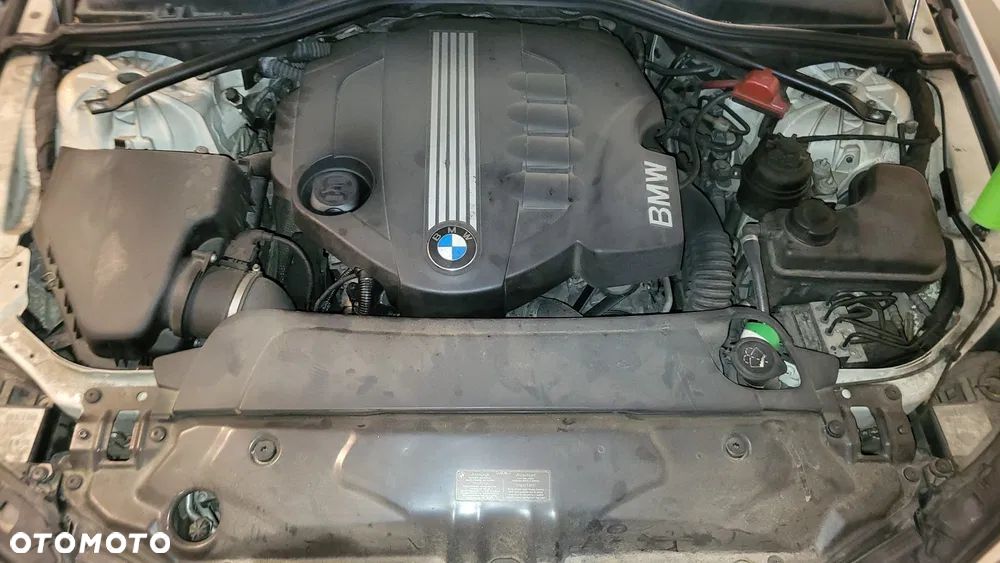 BMW Seria 5 520d - 6