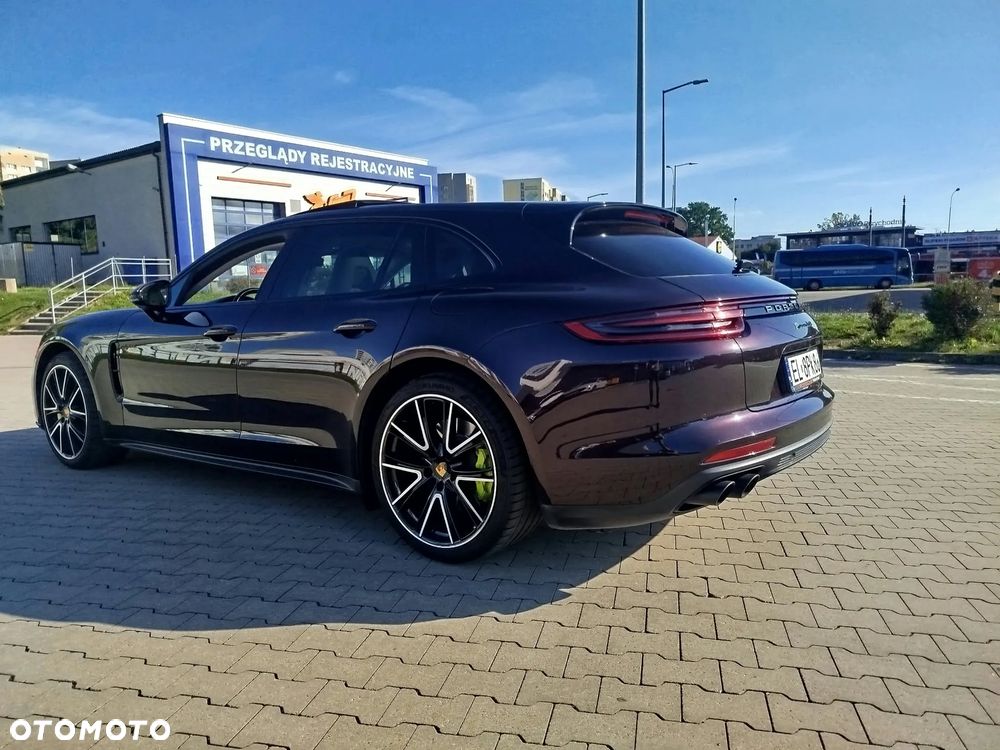 Porsche Panamera - 6