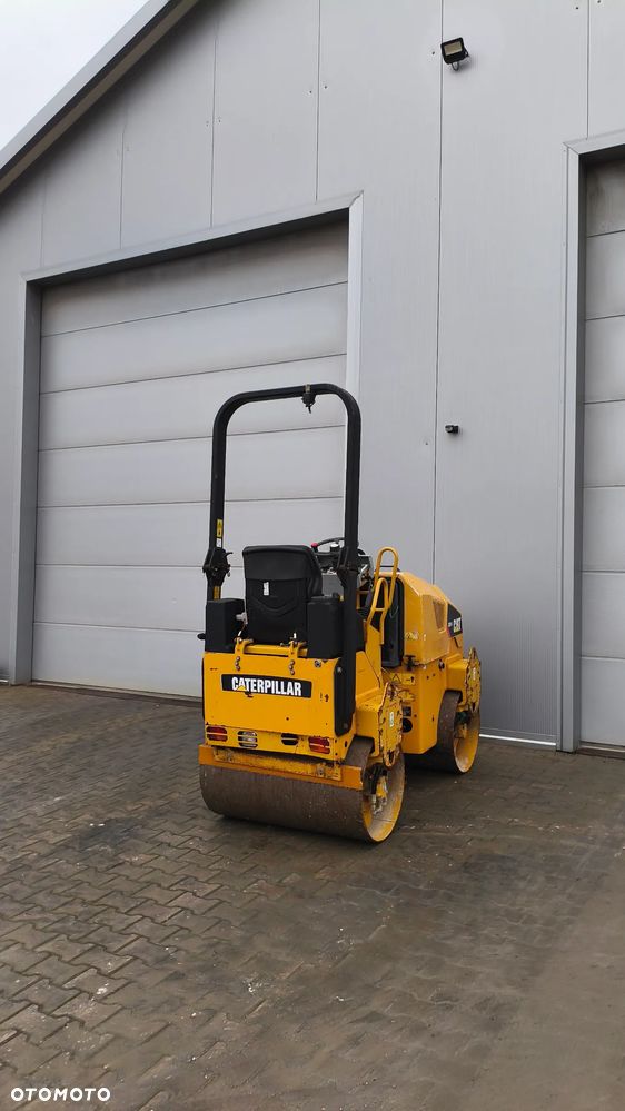 Caterpillar CB14 - 24