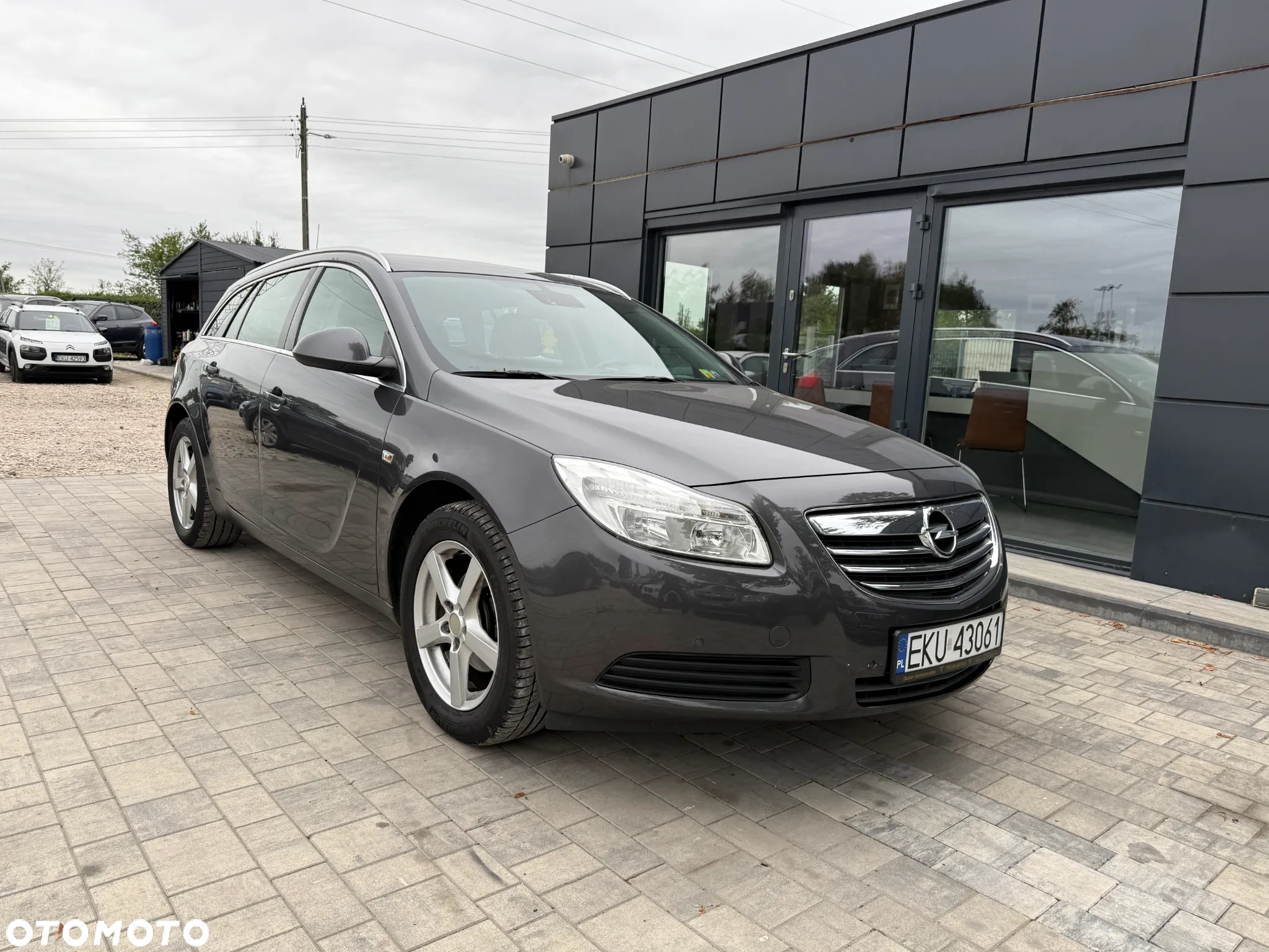 Opel Insignia 1.8 - 3