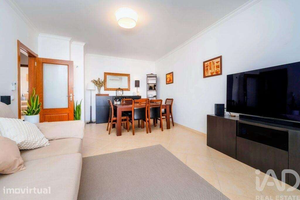Apartamento T2 em Quarteira de 95 m2 - Grande imagem: 2/40