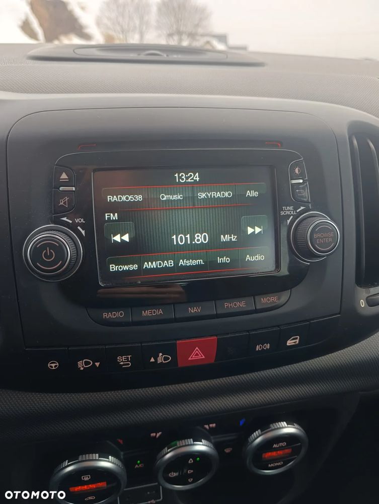 Fiat 500L Living 1.4 T-Jet 16V Pop-Star - 27