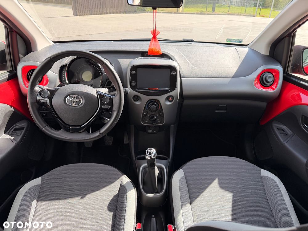 Toyota Aygo 1.0 VVT-i Color Edition - 9