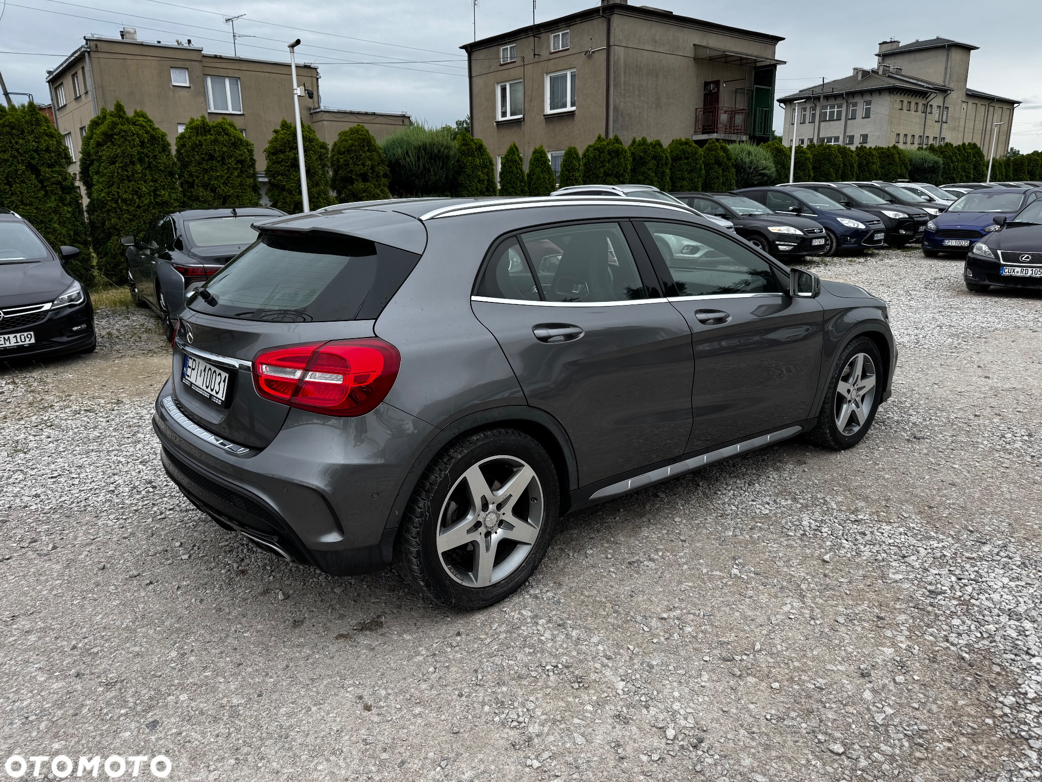 Mercedes-Benz GLA 250 AMG Line - 20