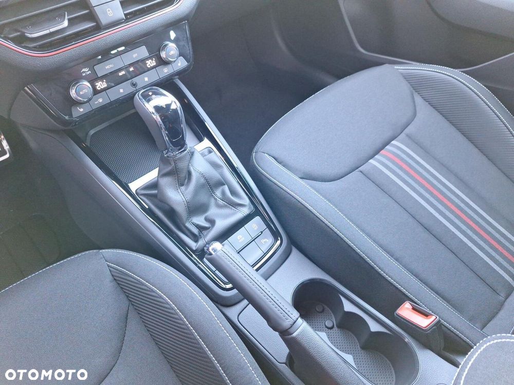 Skoda Kamiq 1.5 TSI Monte Carlo DSG - 23