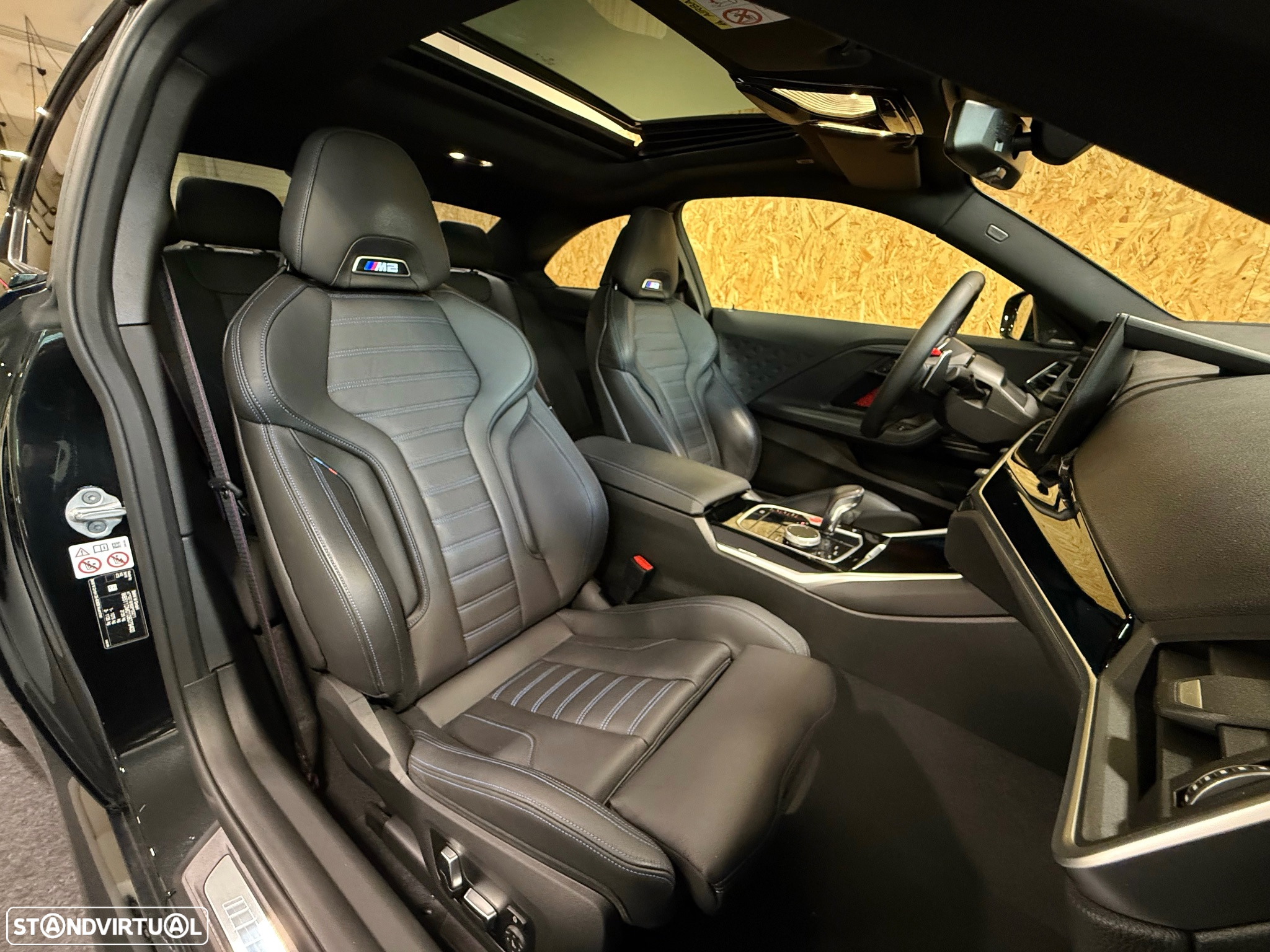 BMW M2 Auto - 25