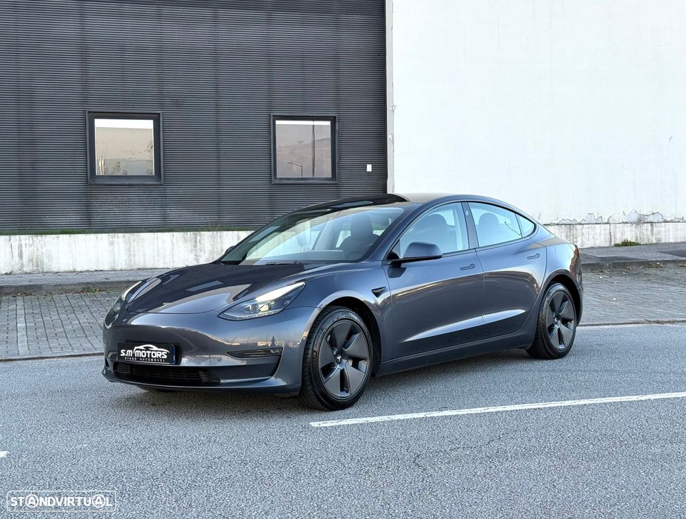 Tesla Model 3 Long-Range Dual Motor AWD - 3