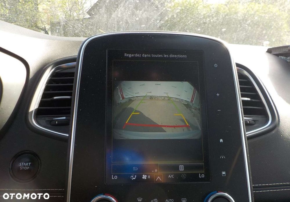 Renault Grand Scenic - 25