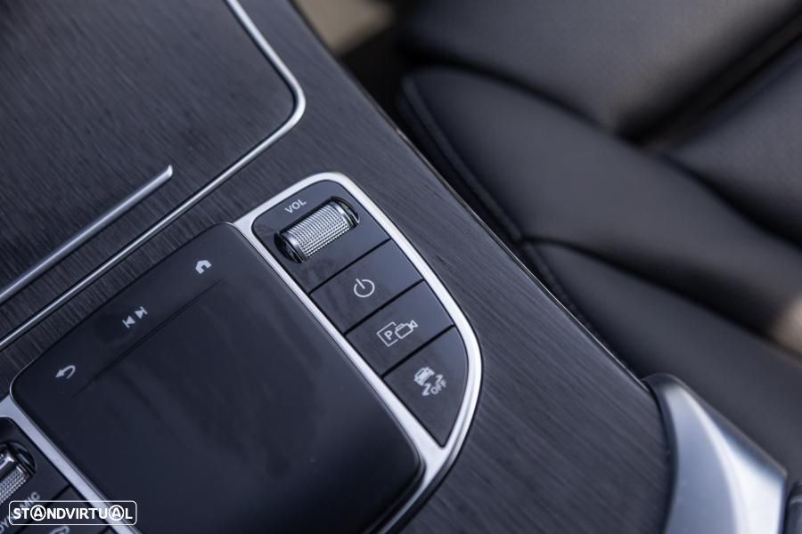 Mercedes-Benz GLC 300 e Coupe 4Matic - 55