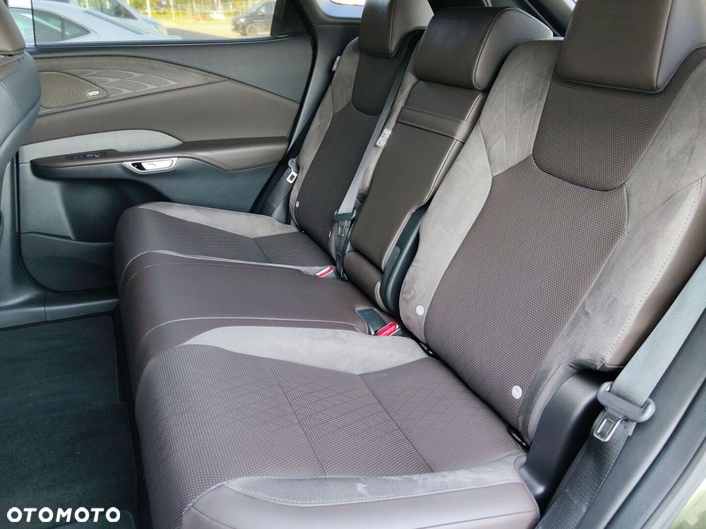 Lexus RX - 14