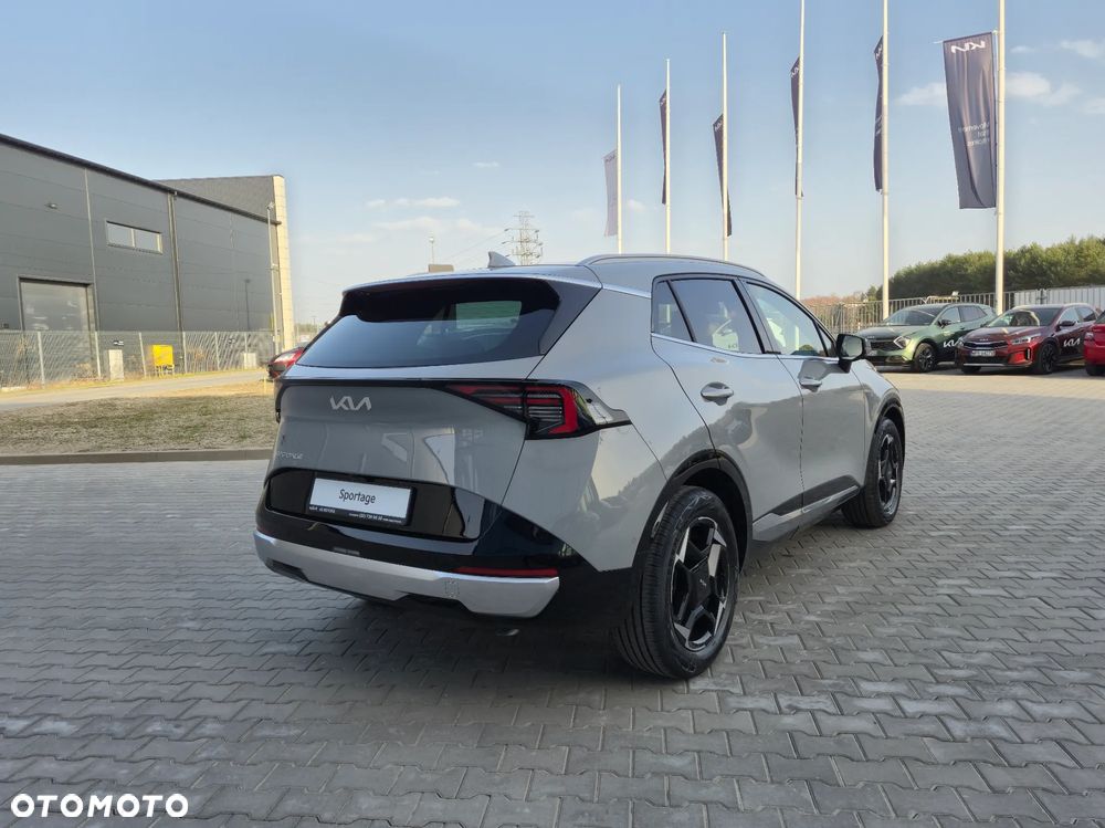 Kia Sportage 1.6 T-GDI Business Line 2WD DCT - 6