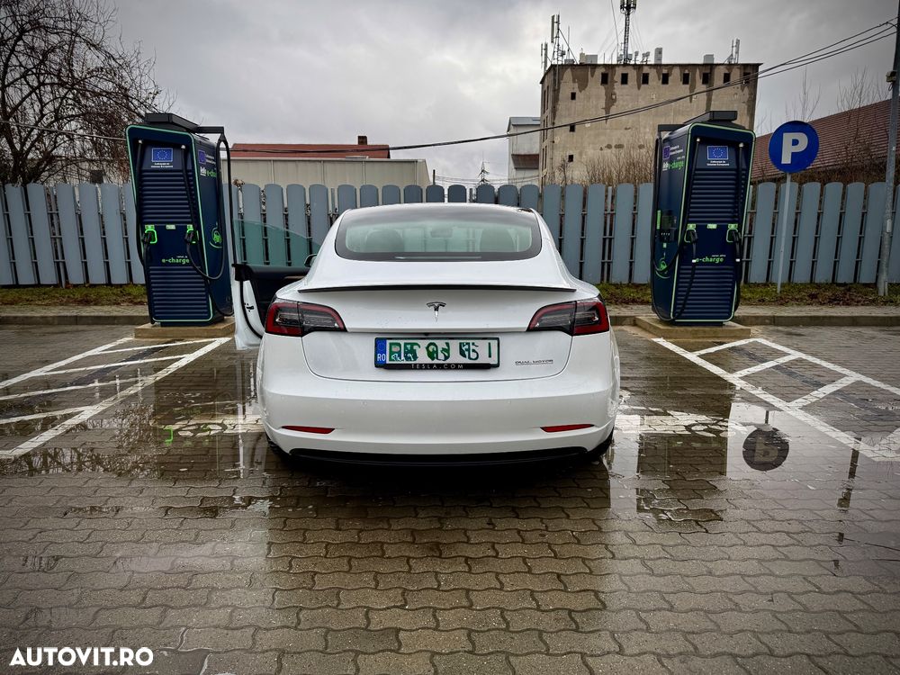 Tesla Model 3 Langstreckenbatterie Allradantrieb Dual Motor Performance - 3