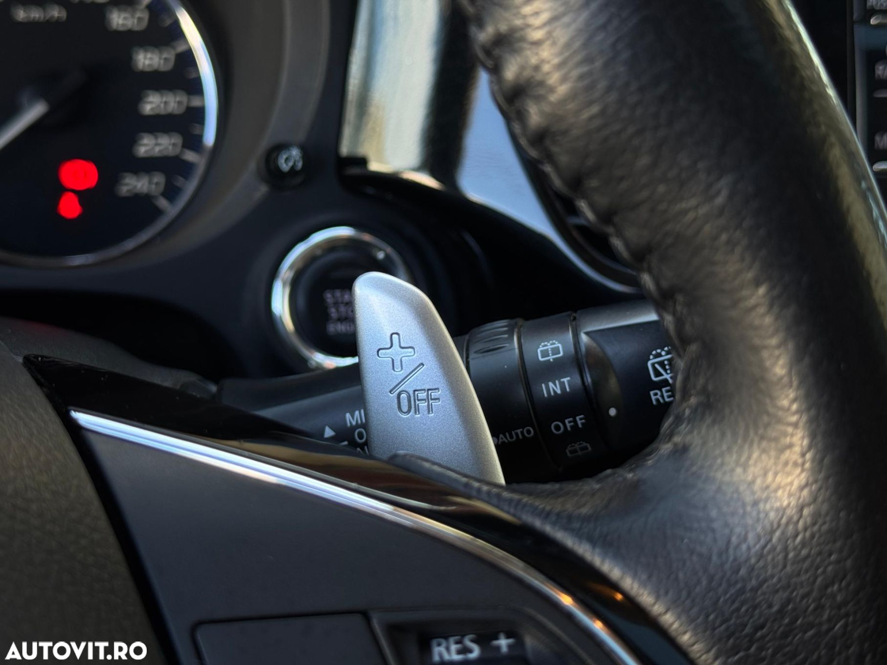 Mitsubishi Outlander - 18