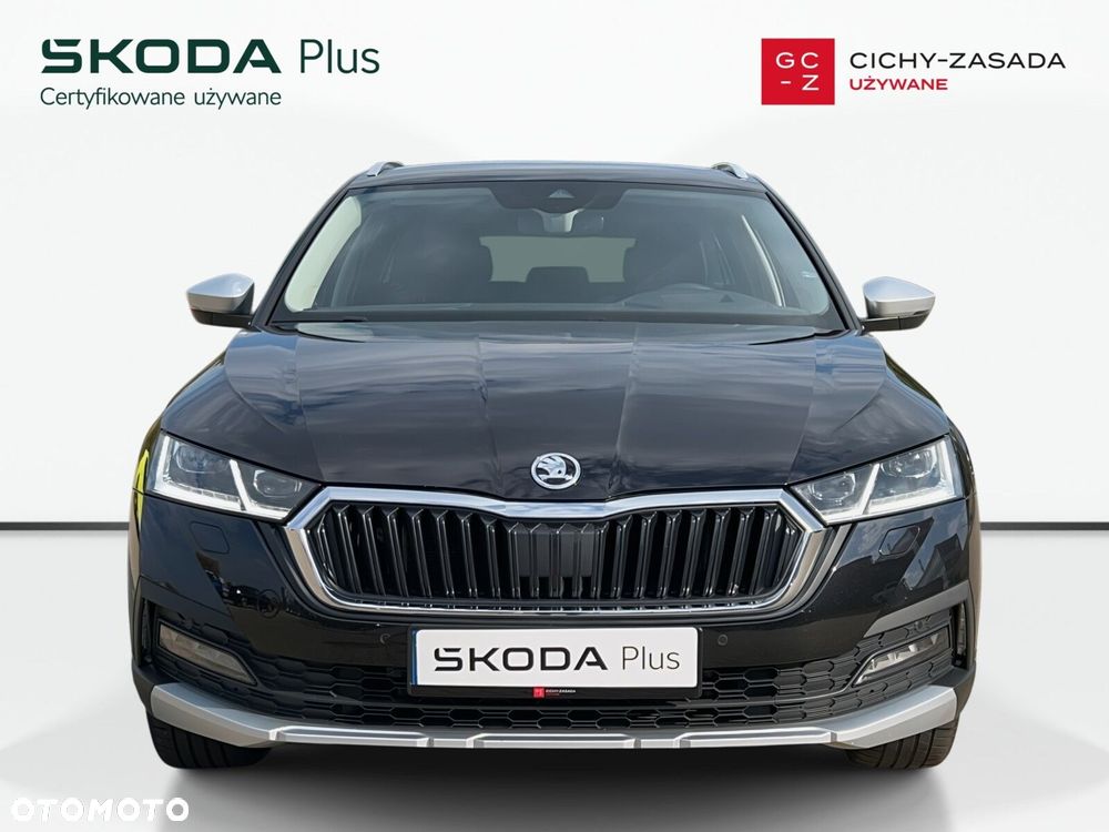 Skoda Octavia 2.0 TDI 4x4 Scout DSG - 8