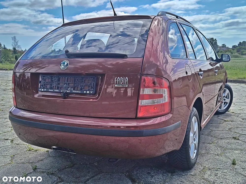 Skoda Fabia 1.4 16V Combi Comfort - 14
