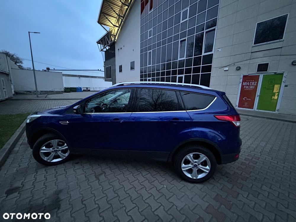 Ford Kuga - 4