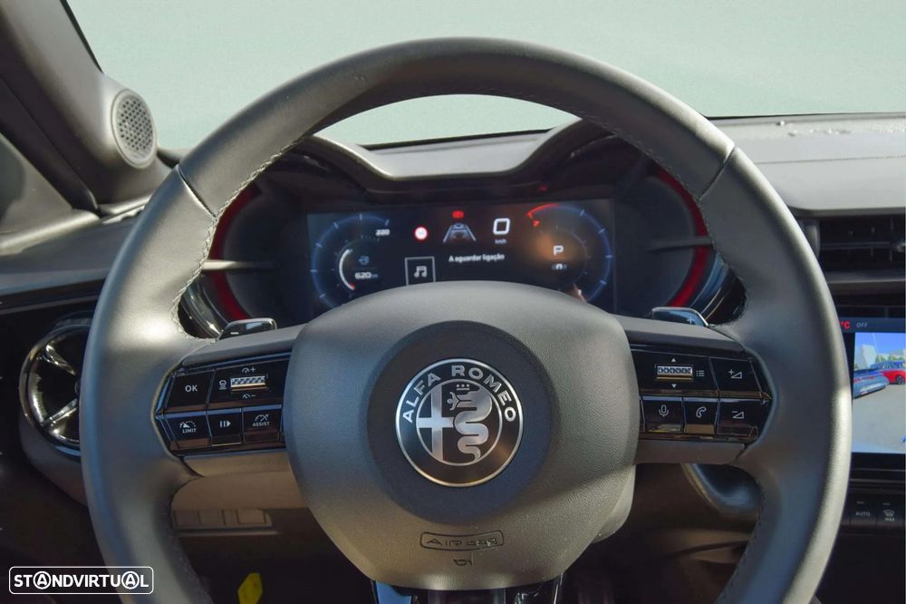 Alfa Romeo Junior 1.2 Sport Speciale eDCT6 - 29