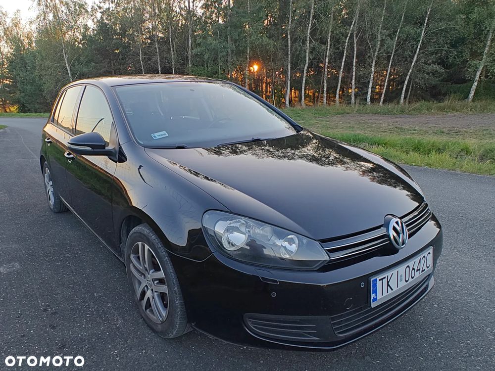 Volkswagen Golf - 22