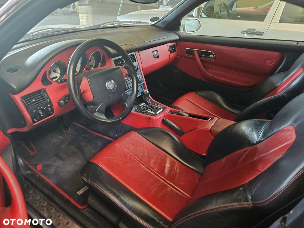 Mercedes-Benz SLK - 9