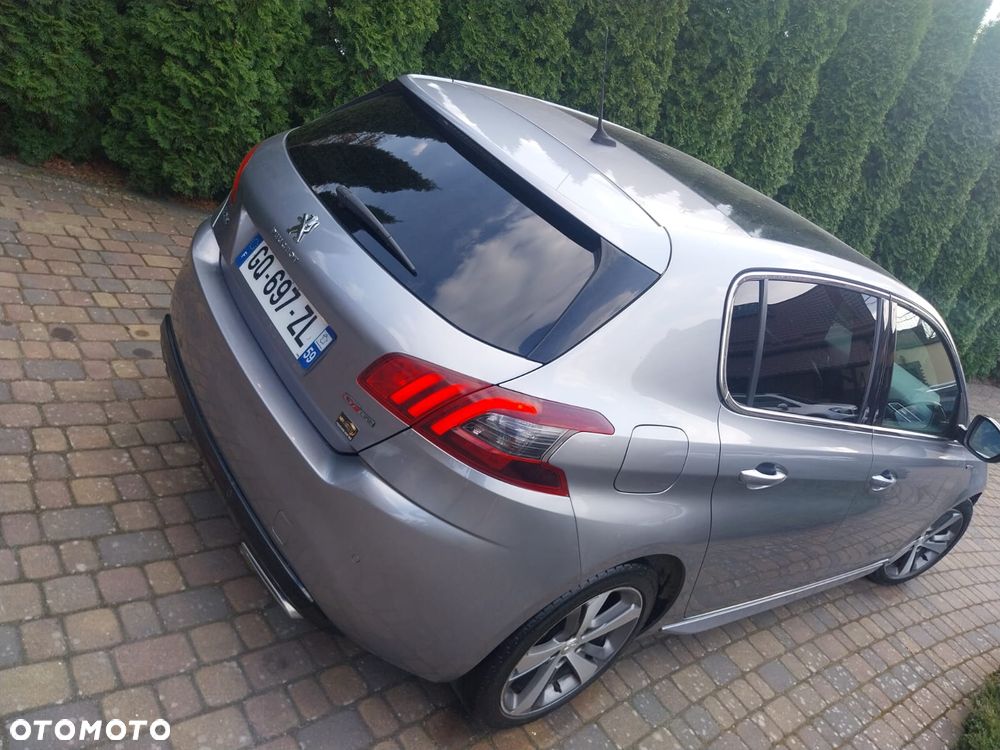 Peugeot 308 - 23