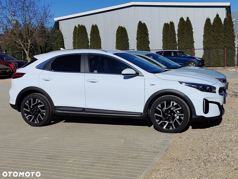 Kia XCeed 1.6 T-GDI M DCT - 2