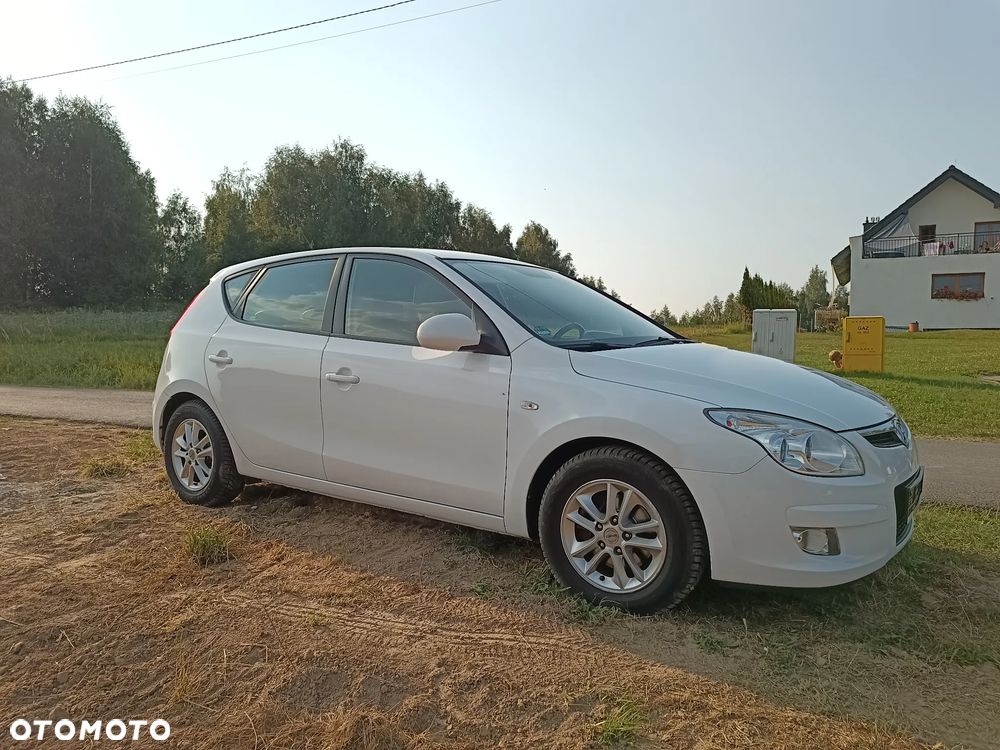 Hyundai i30 2.0 Premium - 20