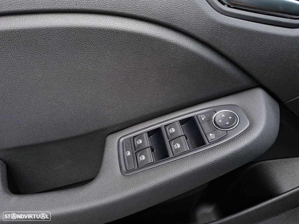 Renault Clio 1.0 TCe Evolution Bi-Fuel - 17