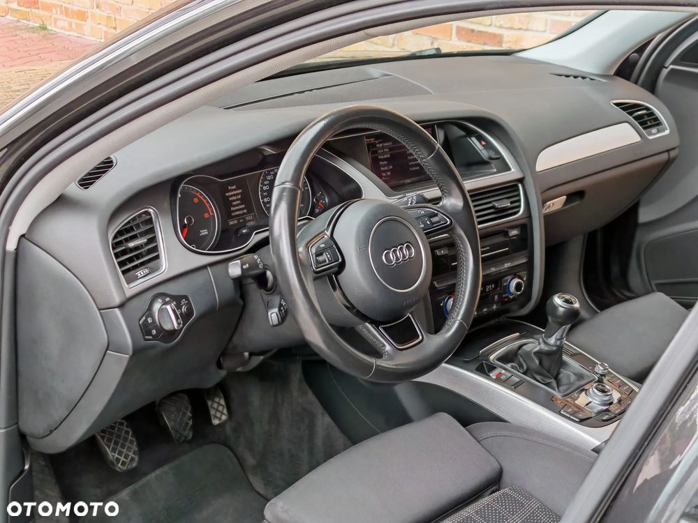 Audi A4 Avant 2.0 TDI DPF Ambiente - 11