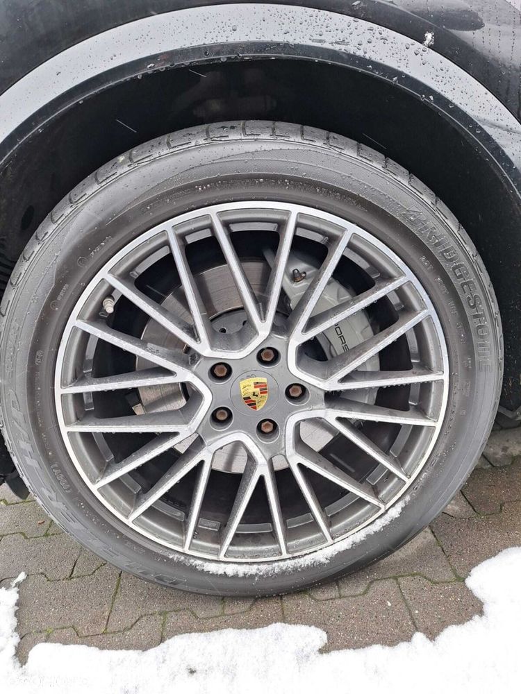 Porsche Cayenne S - 6