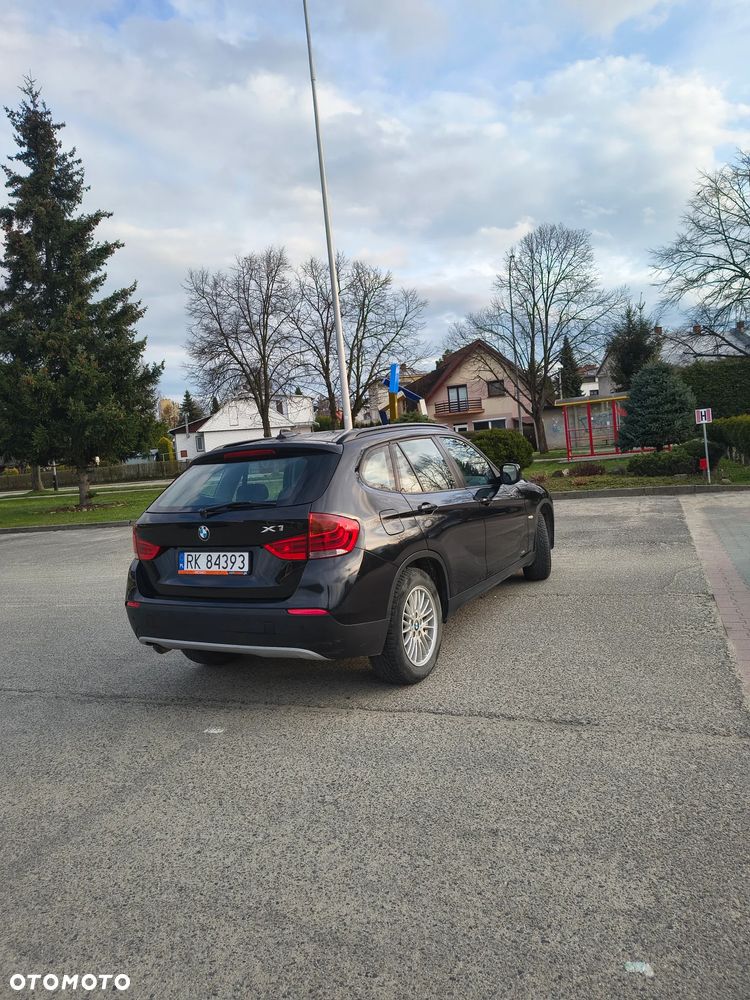 BMW X1 xDrive18d - 3