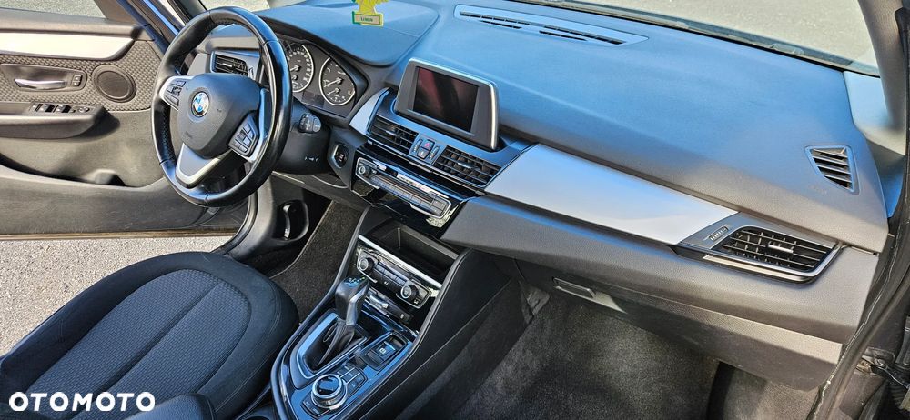 BMW Seria 2 216d Advantage - 9