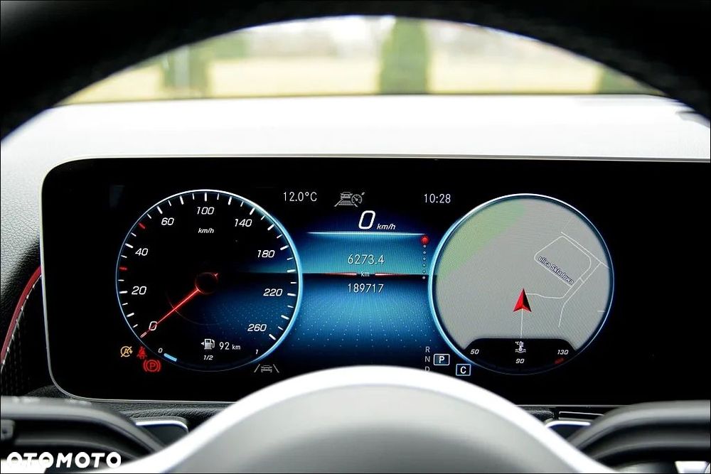 Mercedes-Benz GLB 200 d 8G-DCT Progressive - 29