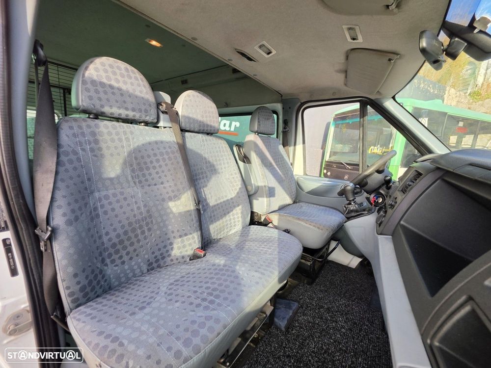 Ford Transit 280S 2.2 TDCi - 11