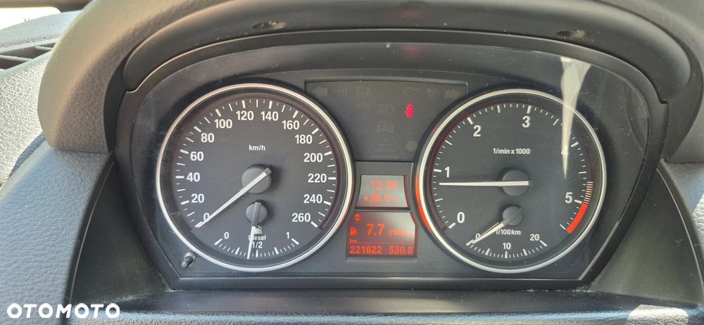 BMW X1 sDrive18d - 6