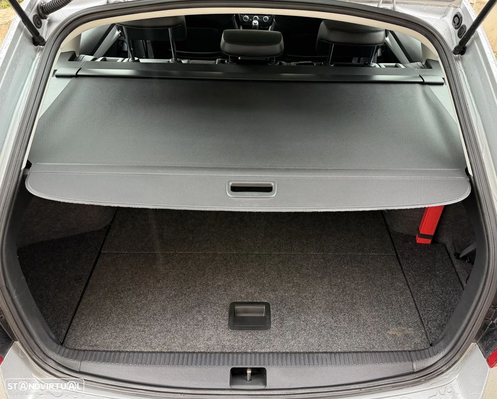 Skoda Octavia Break 1.6 TDi Sportline - 25