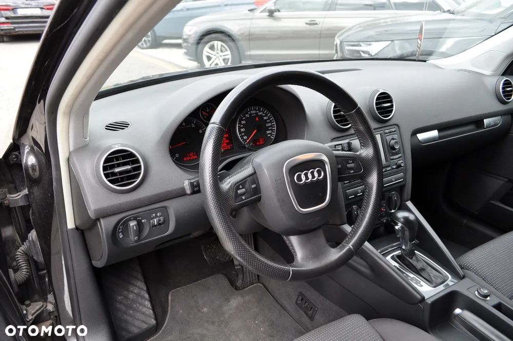 Audi A3 Sportback 2.0 TFSI (DSG) S tronic Ambition - 15