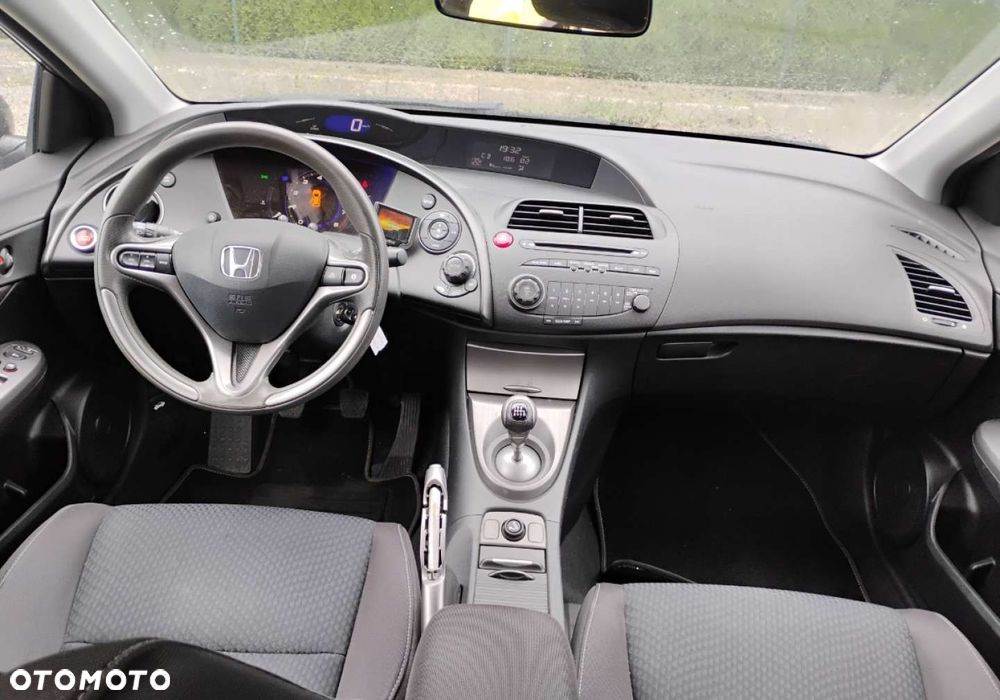 Honda Civic - 7