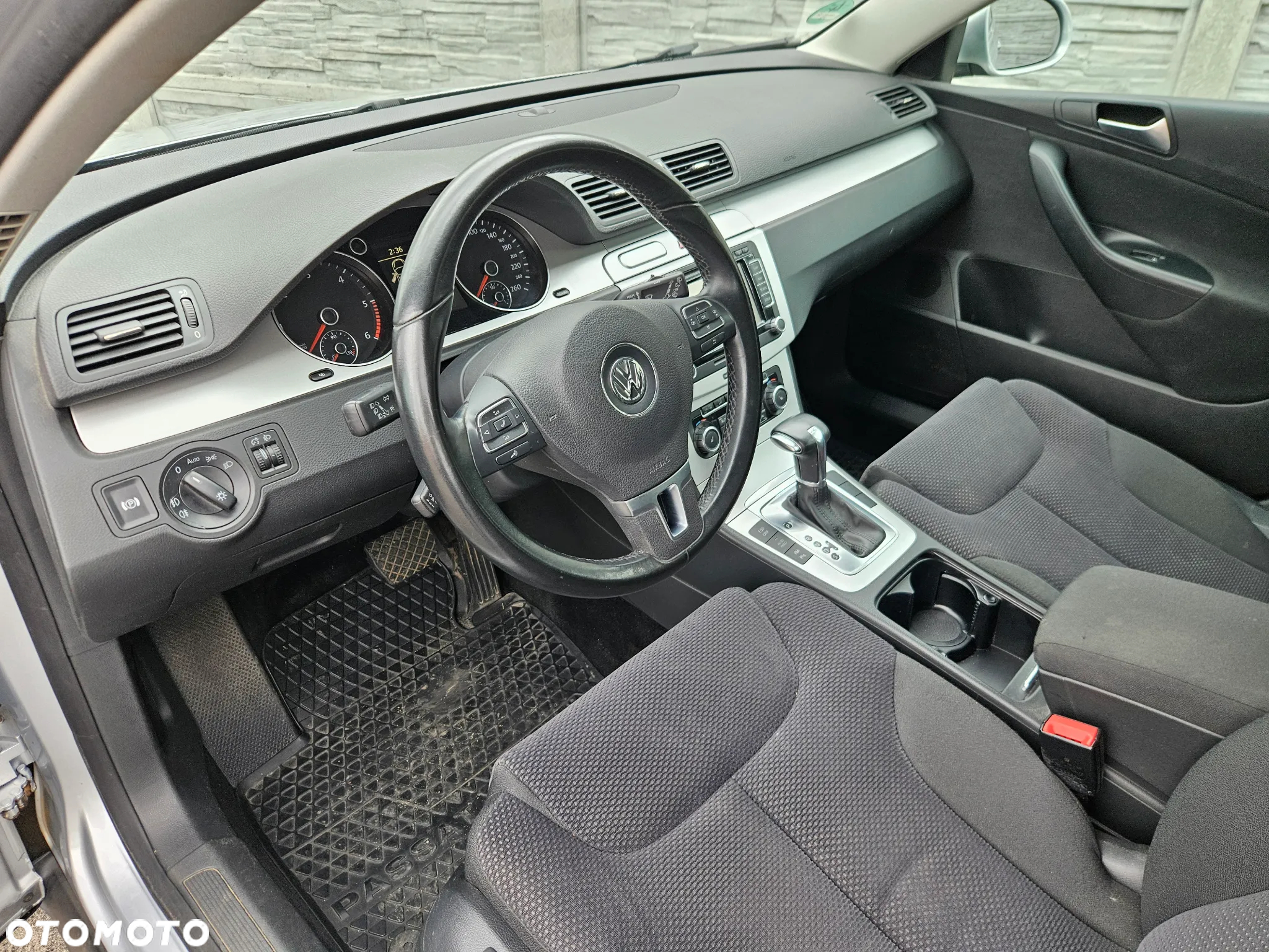Volkswagen Passat Variant 2.0 TDI DPF DSG Comfortline - 16