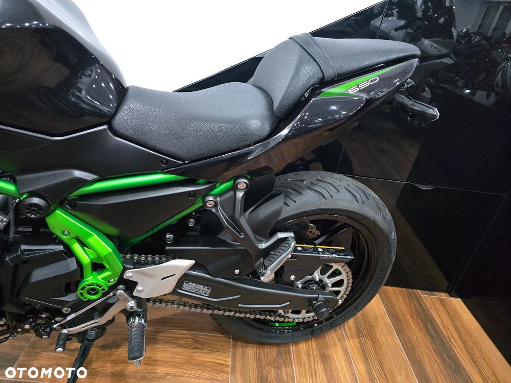 Kawasaki Z 650 - 26