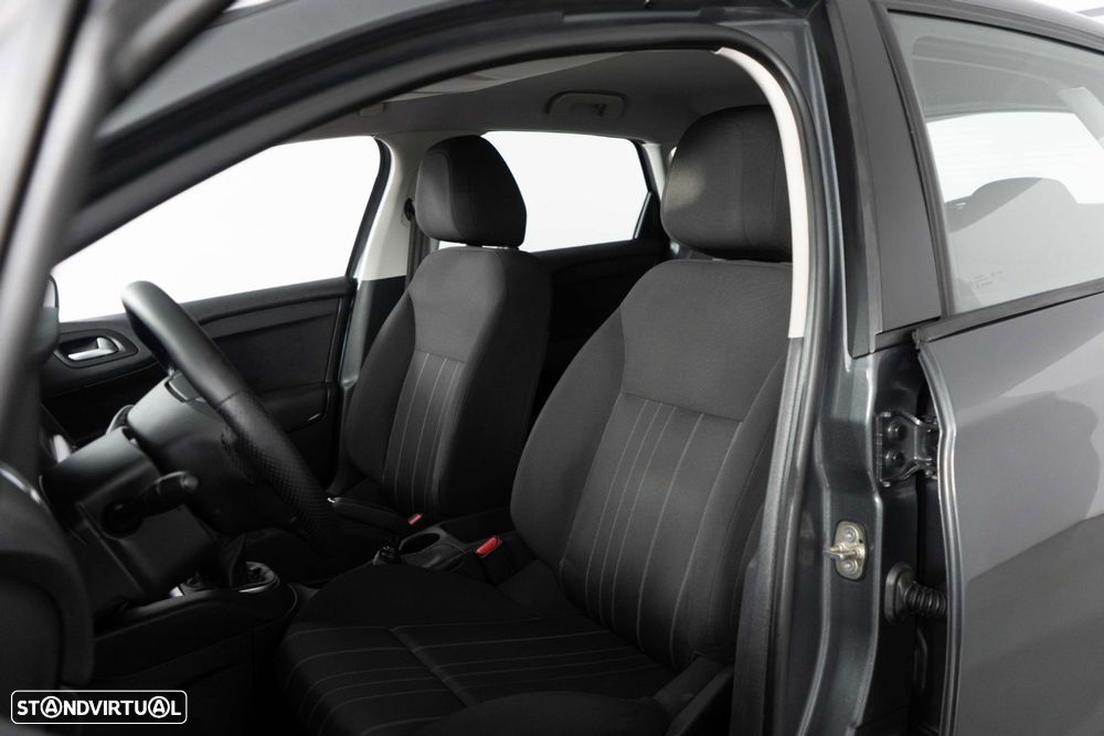 Citroën C4 1.6 HDi Attraction 106g - 10