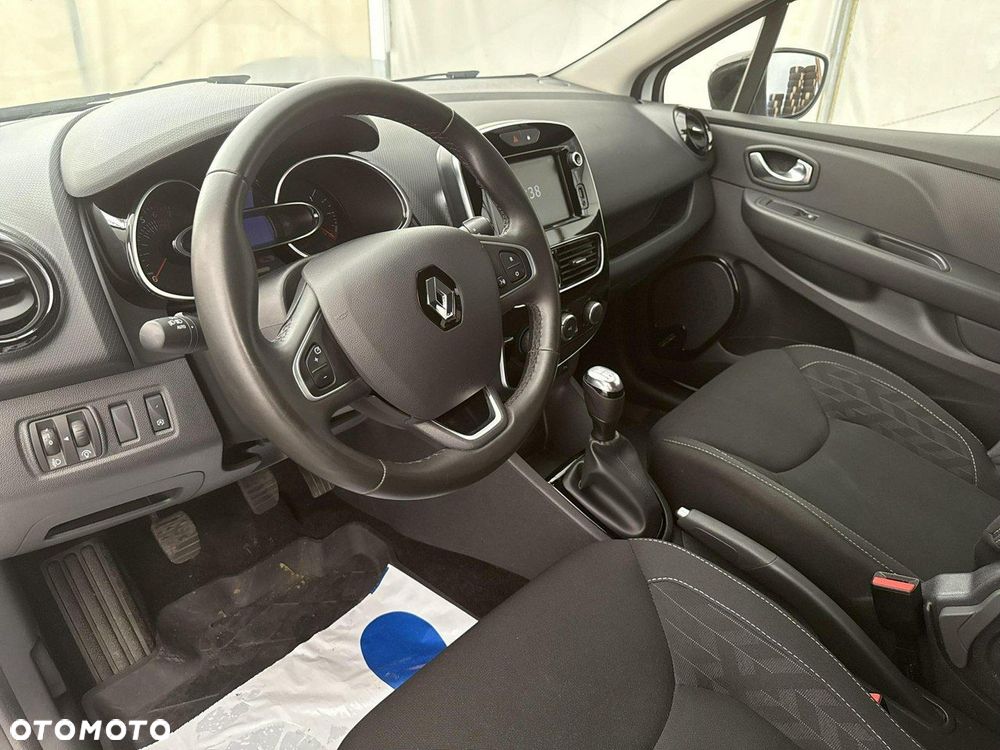 Renault Clio - 13