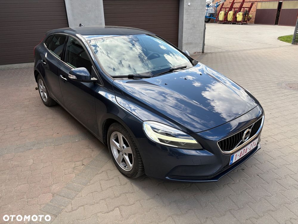 Volvo V40 D2 - 2