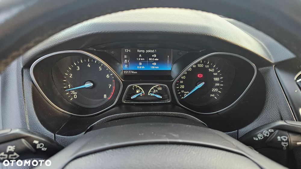Ford Focus 1.5 EcoBoost Active - 19