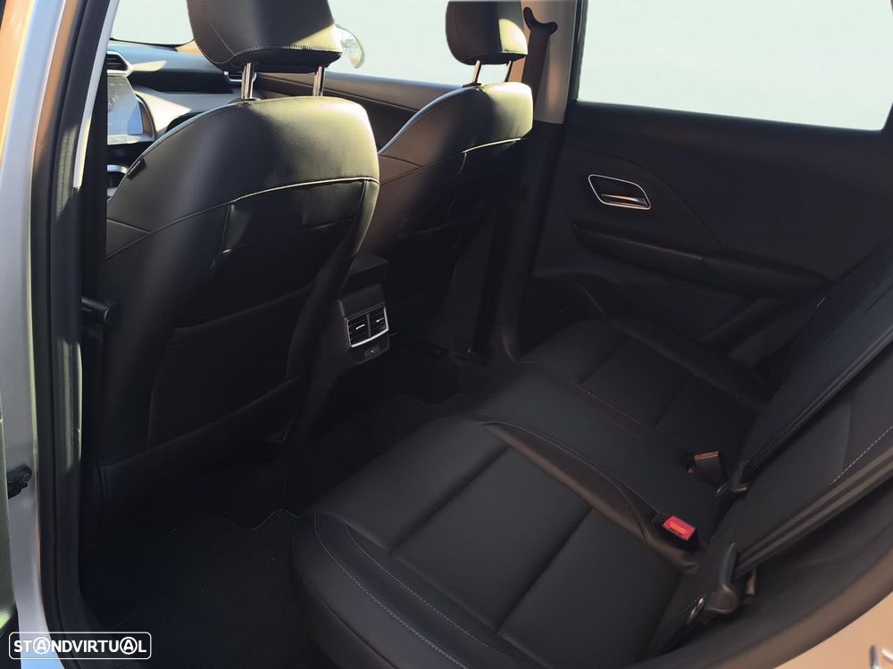 MG ZS 1.5 Hybrid+ Luxury - 15